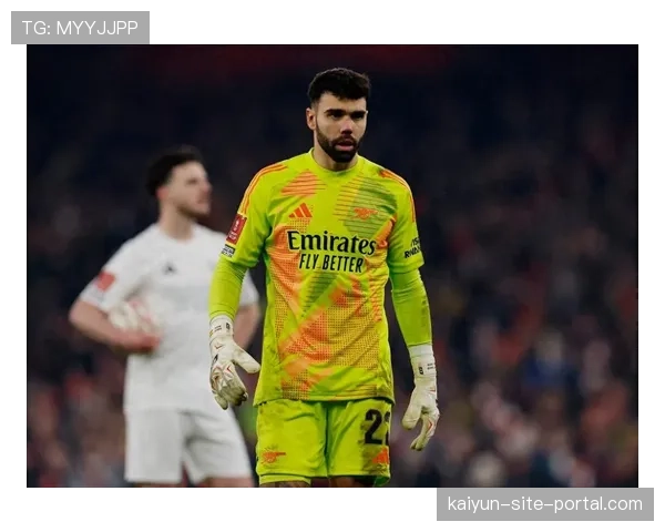 拉亚七场零封并列门将榜首 高空球处理稳健进步